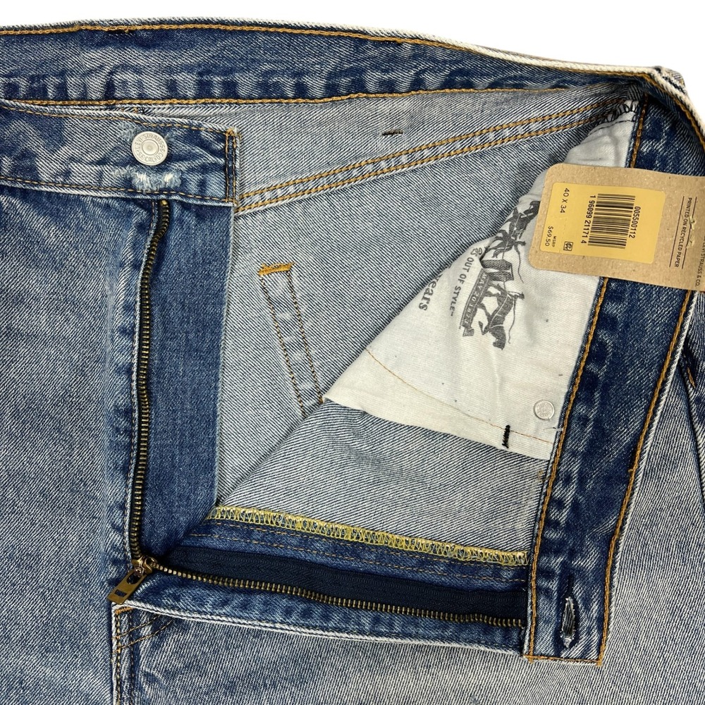 Levi's 550 Relaxed Fit Mens Jeans 40x34 (40x33) Distressed Grunge Retro NEW! - Picture 6 of 14